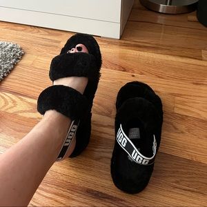 Ugg slippers sandals